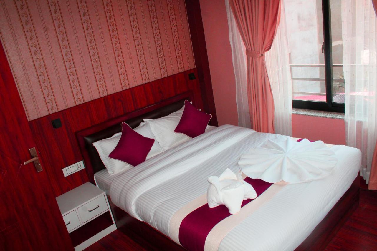 Hotel Family Ties Pvt. Ltd. Kathmandu Exterior photo