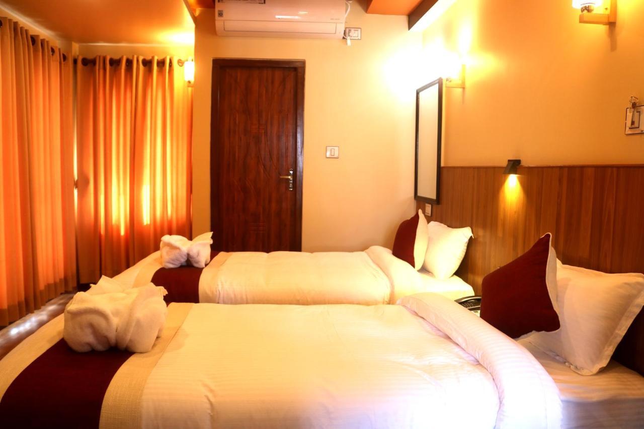 Hotel Family Ties Pvt. Ltd. Kathmandu Exterior photo