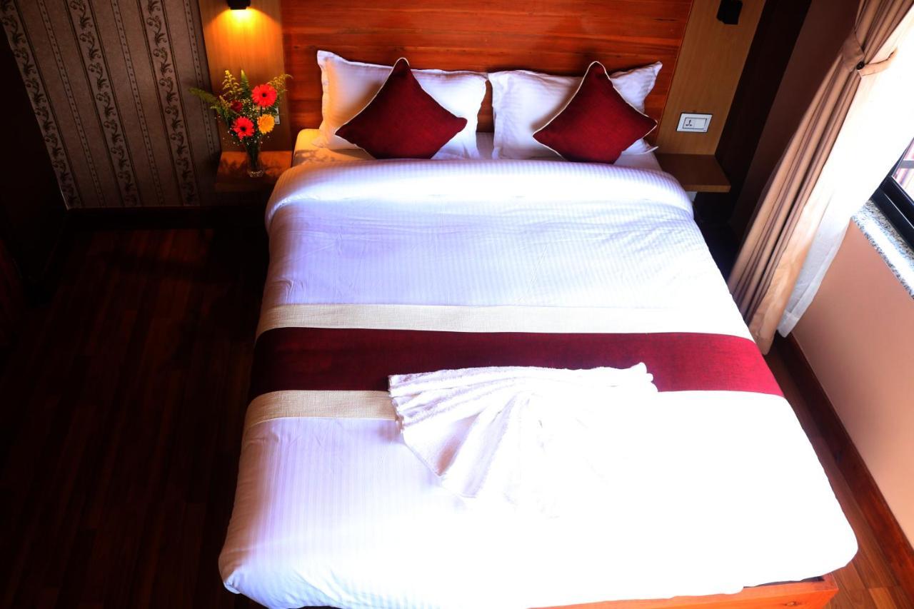 Hotel Family Ties Pvt. Ltd. Kathmandu Exterior photo