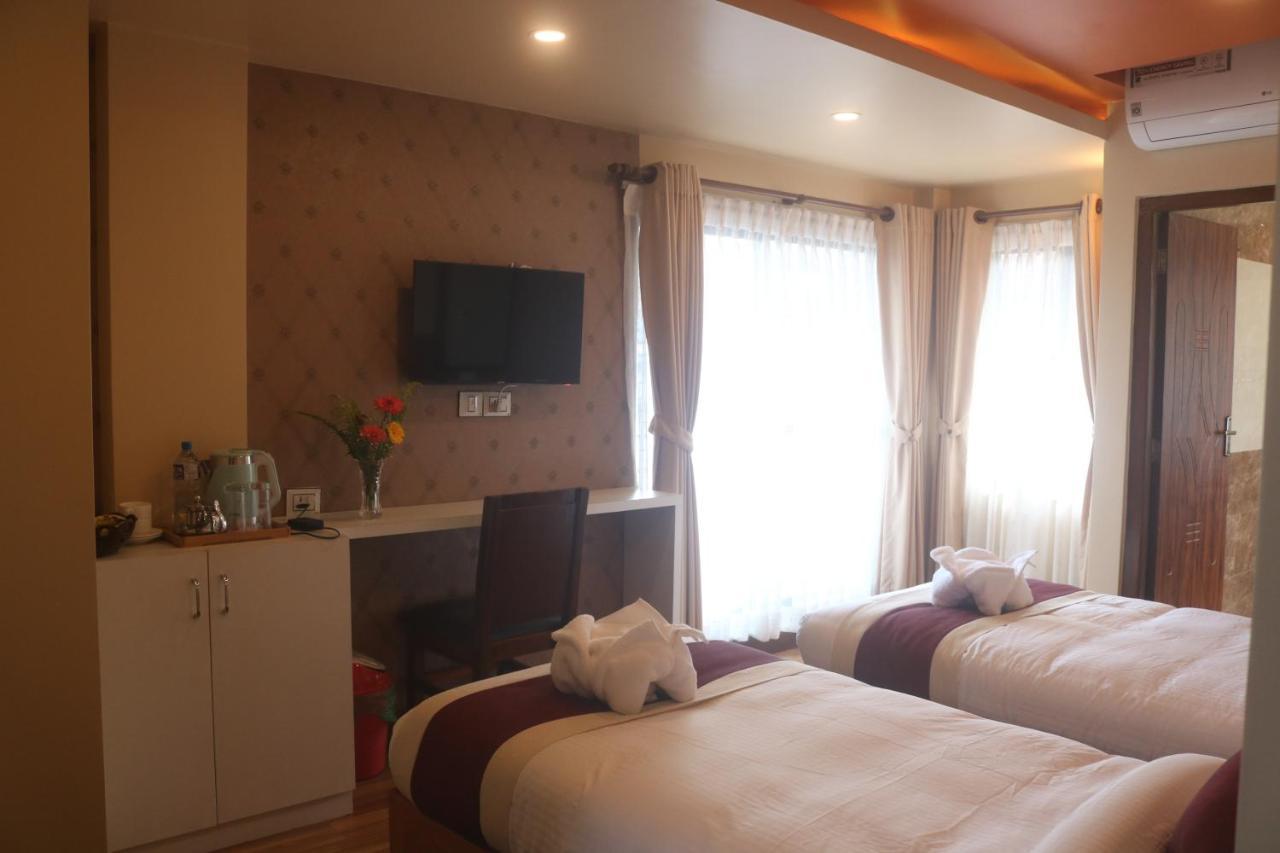Hotel Family Ties Pvt. Ltd. Kathmandu Exterior photo