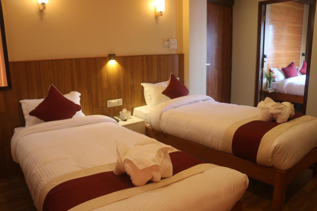 Hotel Family Ties Pvt. Ltd. Kathmandu Exterior photo
